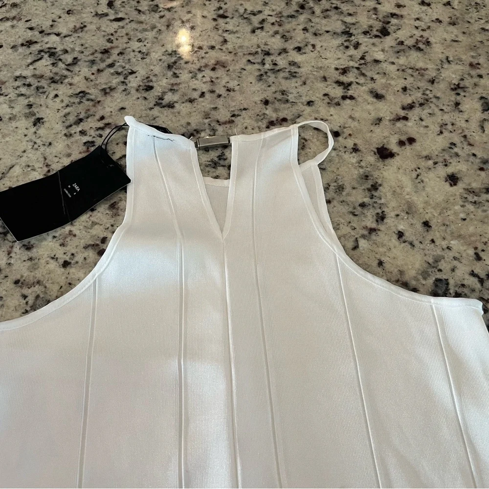 Zara Sleeveless Top - Picture 2 of 6